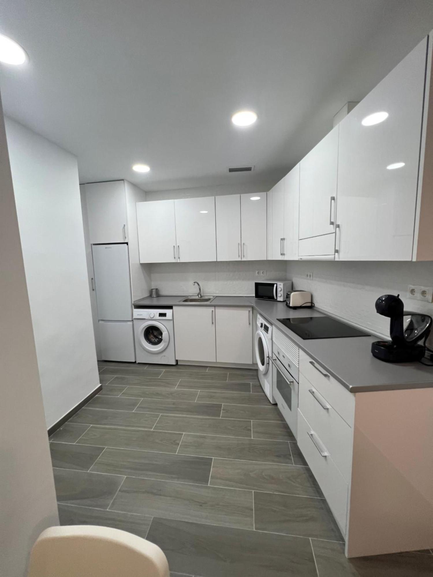 Apartamentos Montalvo Metropolis B Torremolinos Ngoại thất bức ảnh